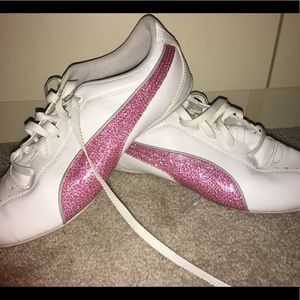 White & Pink Puma Sneakers. Size 4. Worn once.